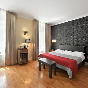 Hotel Bonaparte, Montreal