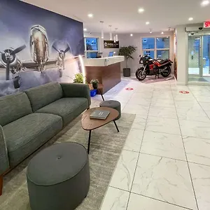 Clarion Pointe Airport 2* Québec