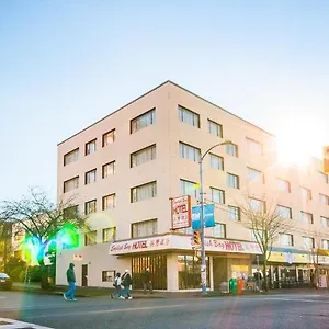 酒店 英湾酒店 **